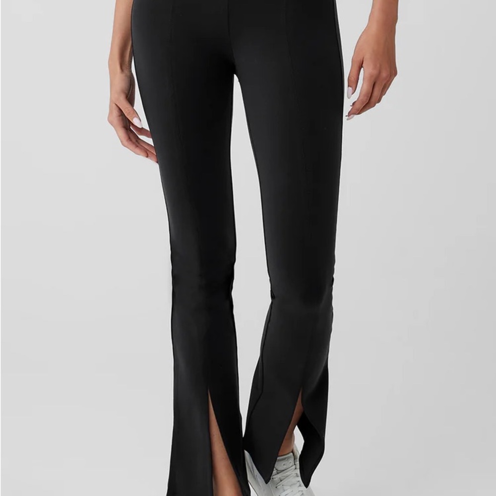 Women's Alo Pants